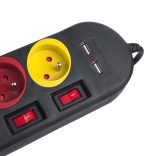 Maclean MCE229 B színes hosszabbító elosztó, 4 aljzat és 2xUSB, kapcsolókkal, 1,5 m