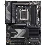 Gigabyte X670 GAMING X AX alaplap, AM5 foglalat