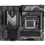 Gigabyte X670 GAMING X AX alaplap, AM5 foglalat