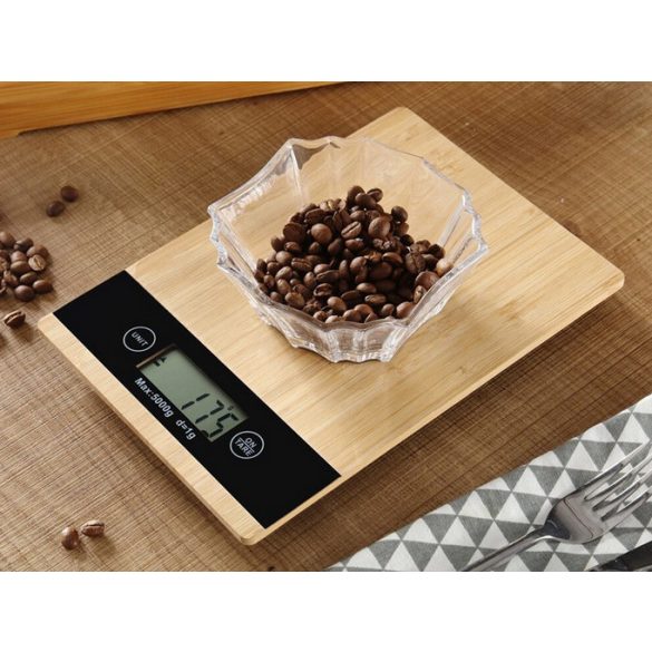 Verk konyhai mérleg, bambusz fa, LCD képernyővel, kapacitás 5 kg, 23x16 cm 